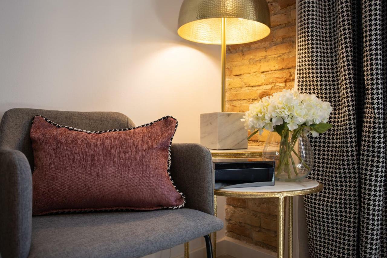 Bibo Suites Plaza Nueva Гранада Экстерьер фото